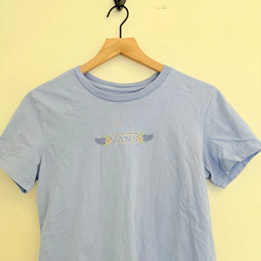 Vans Women's Blue Floral Graphic Short Sleeve Tee Size Small